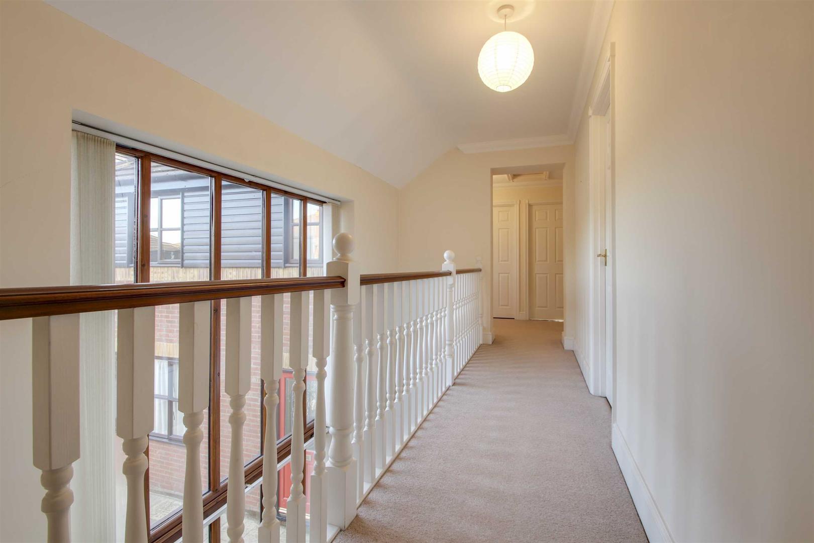 Winstanley Lane, Shenley Lodge, Milton Keynes